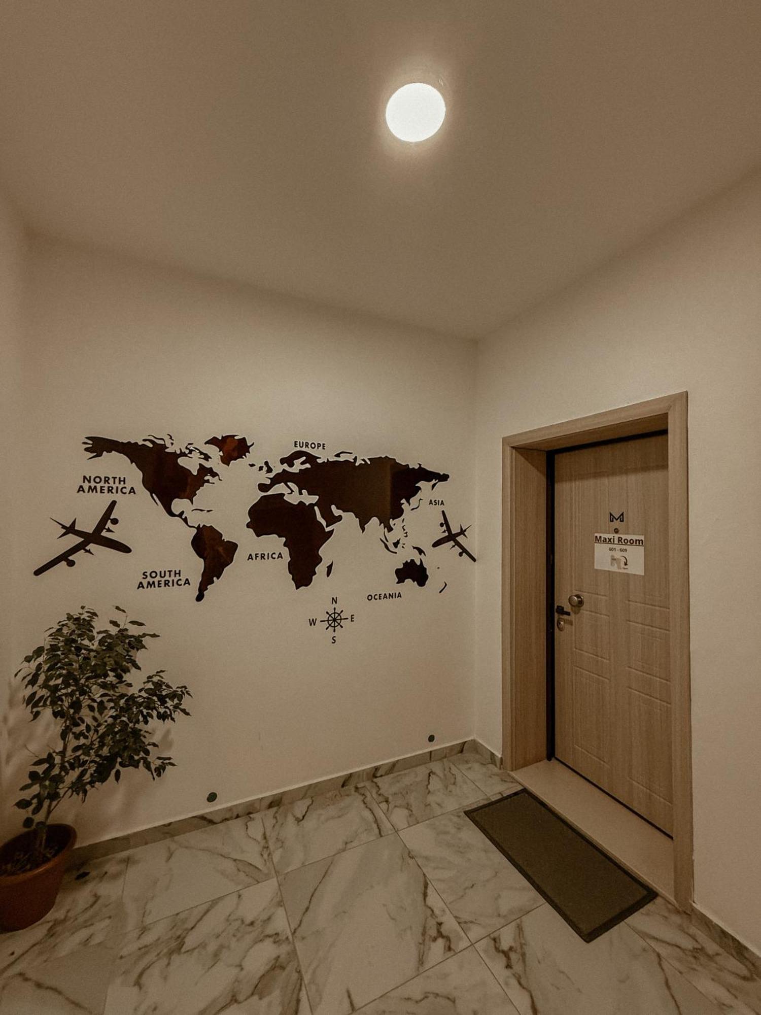 Maxi Room Vlorë エクステリア 写真